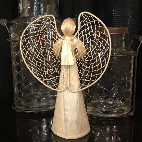 Vintage Straw angel. 9” tall. - Picture 2 of 9